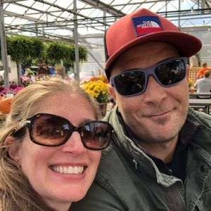 Meet your Posher, Laurie